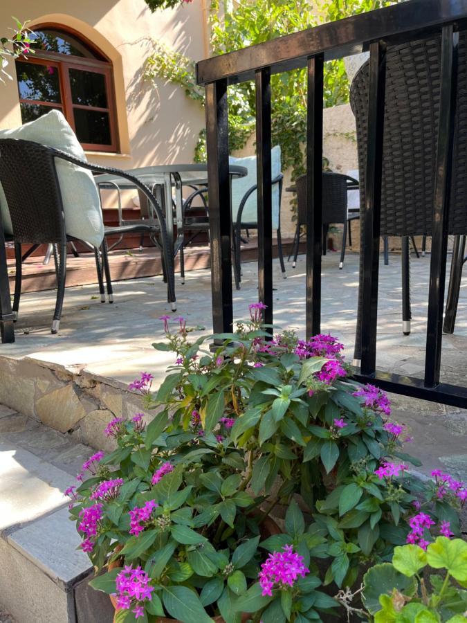 Candia Hotel Ханя Екстериор снимка