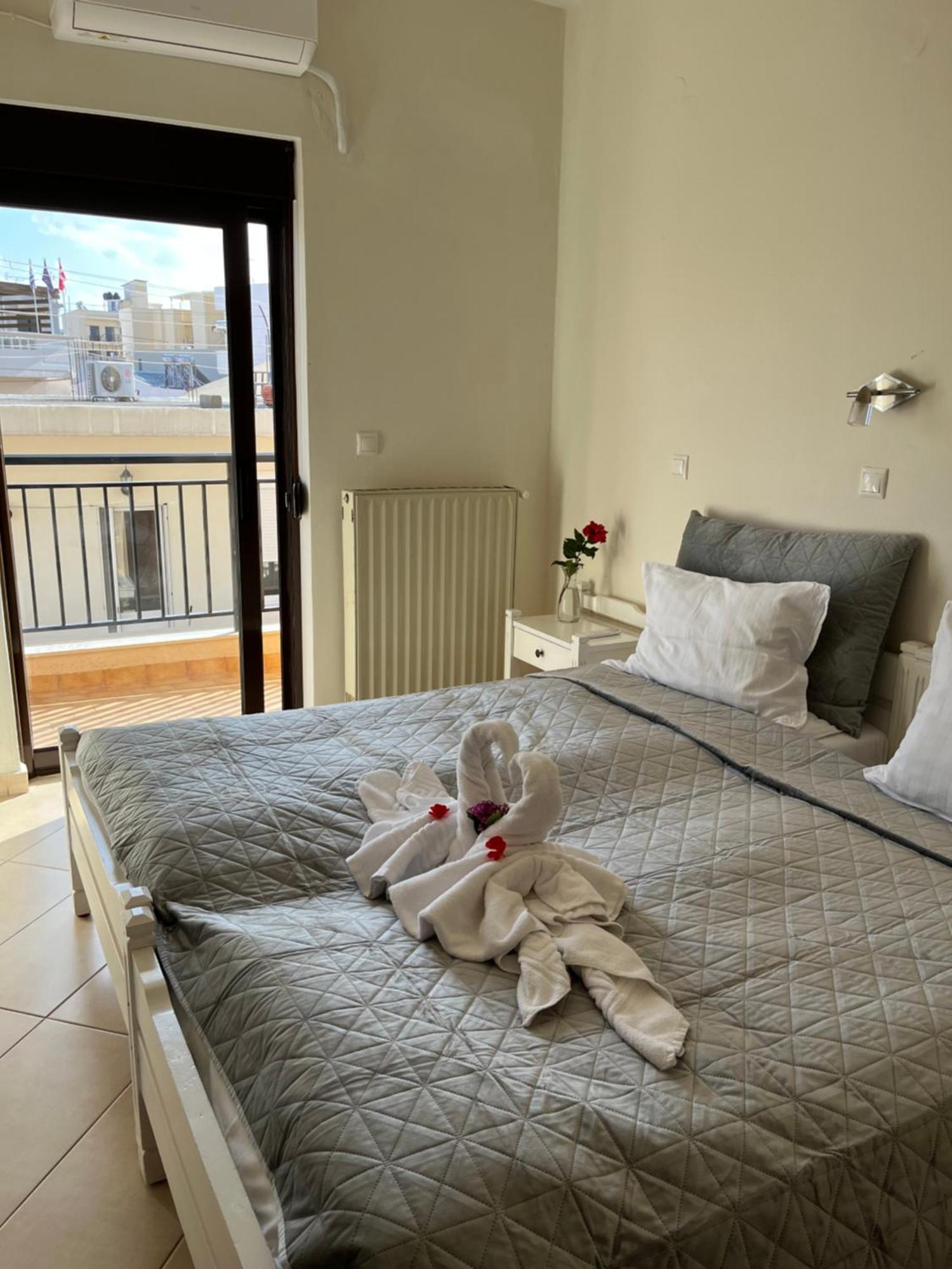 Candia Hotel Ханя Екстериор снимка
